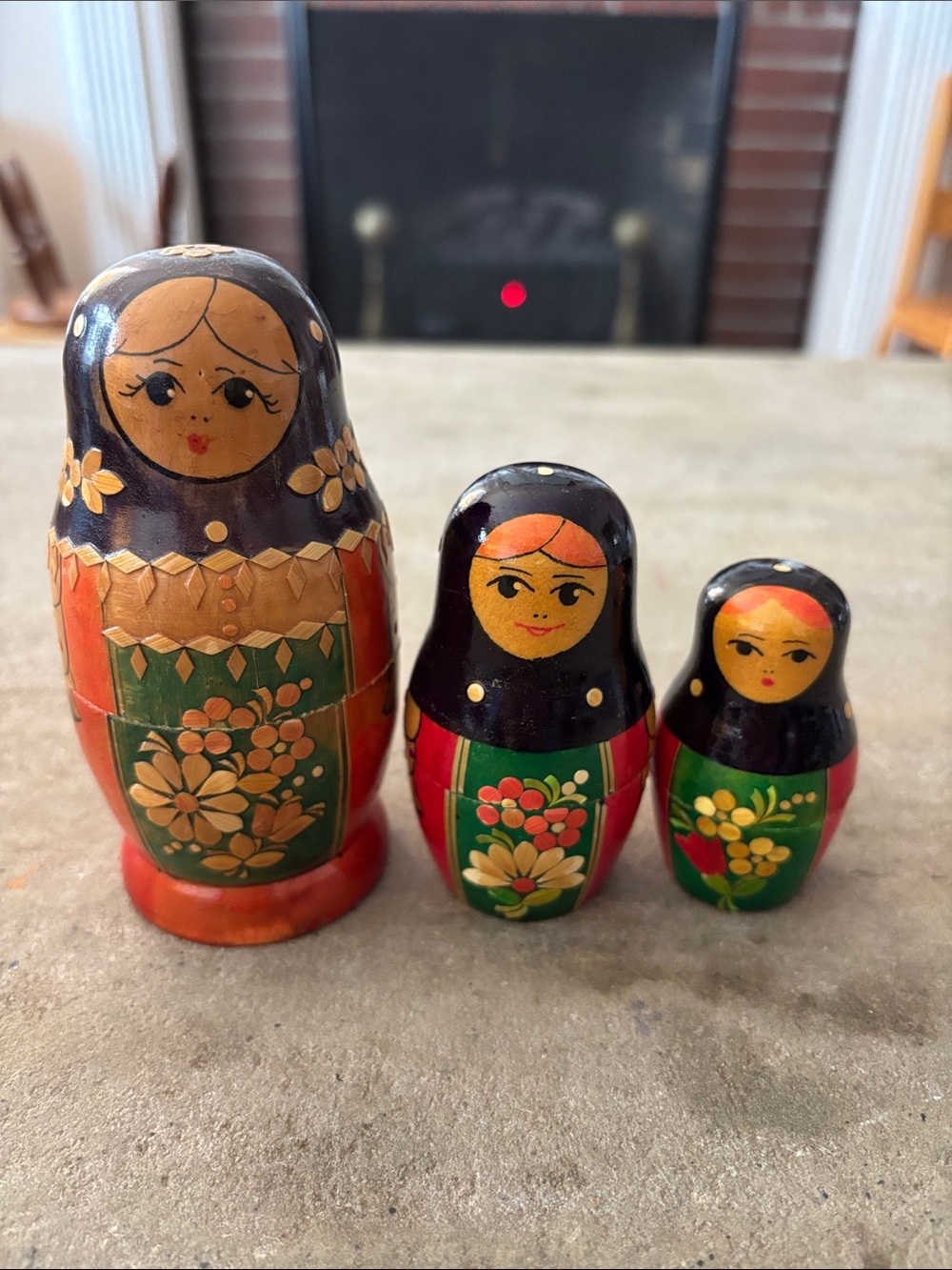 Vintage Russian Souvenirs Matryoshka Doll Wooden Hand